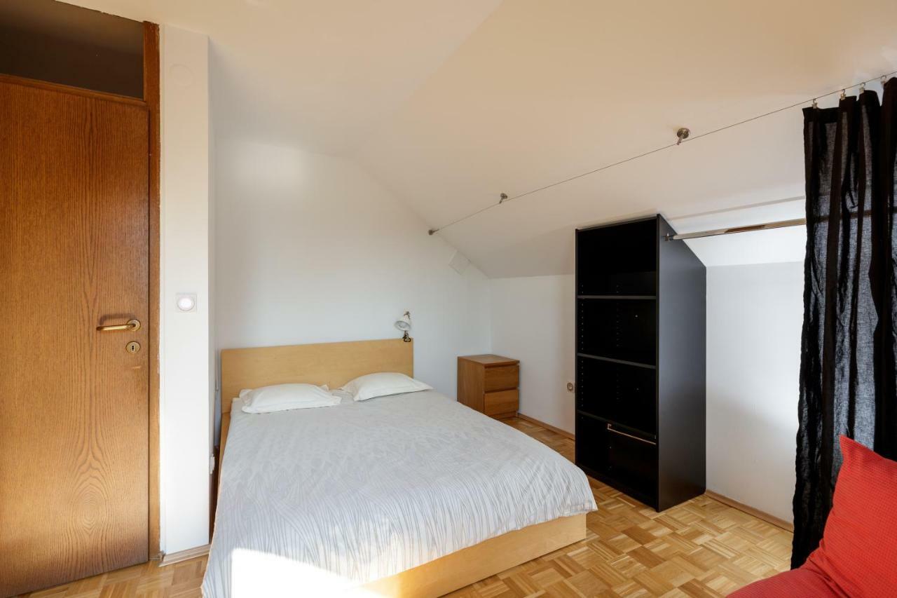 Cosy & Spacious Apt. Benc Zirovnica Exteriör bild